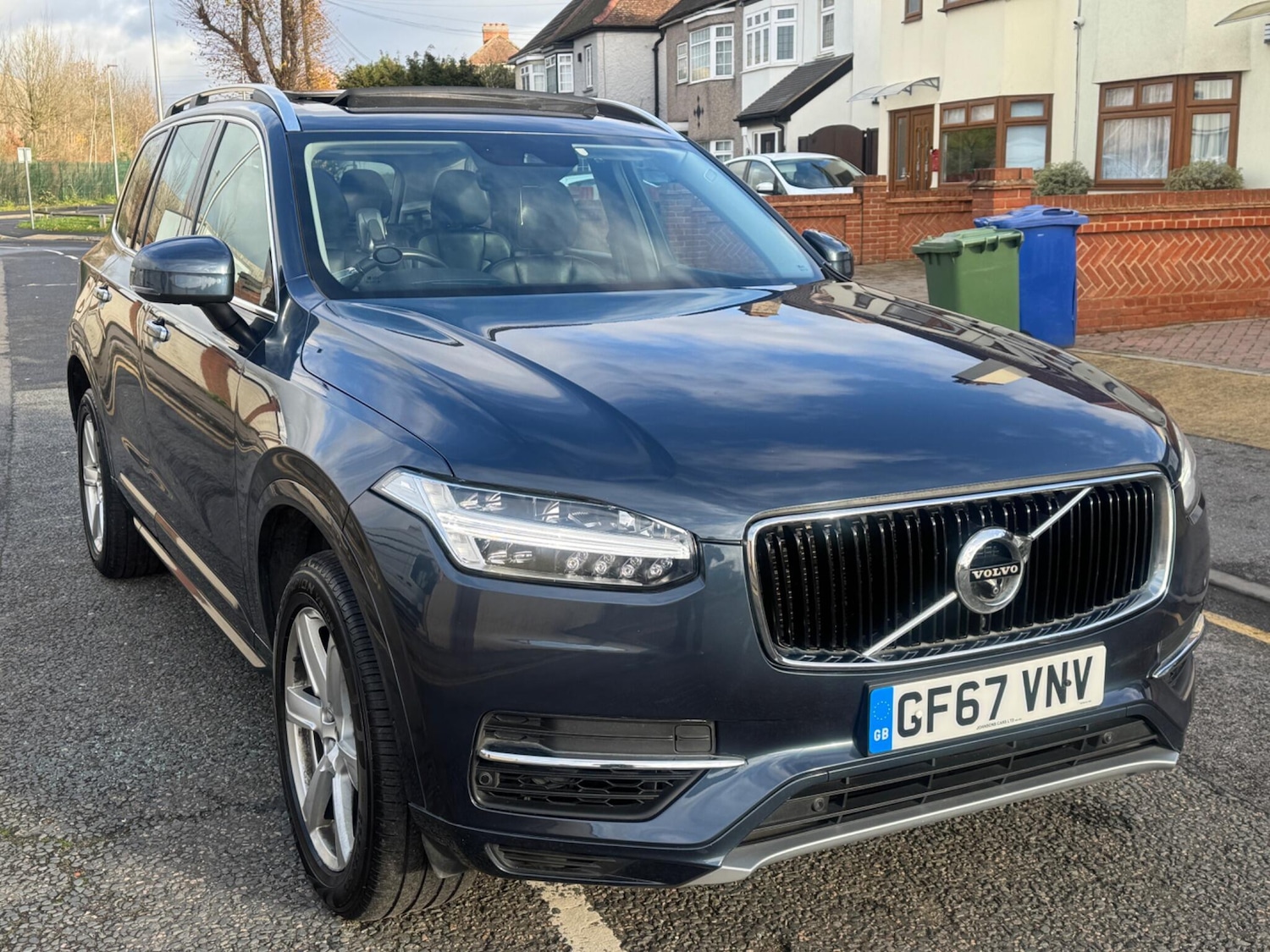 Used Volvo XC90 2017 for sale - 76849796: Photo 2