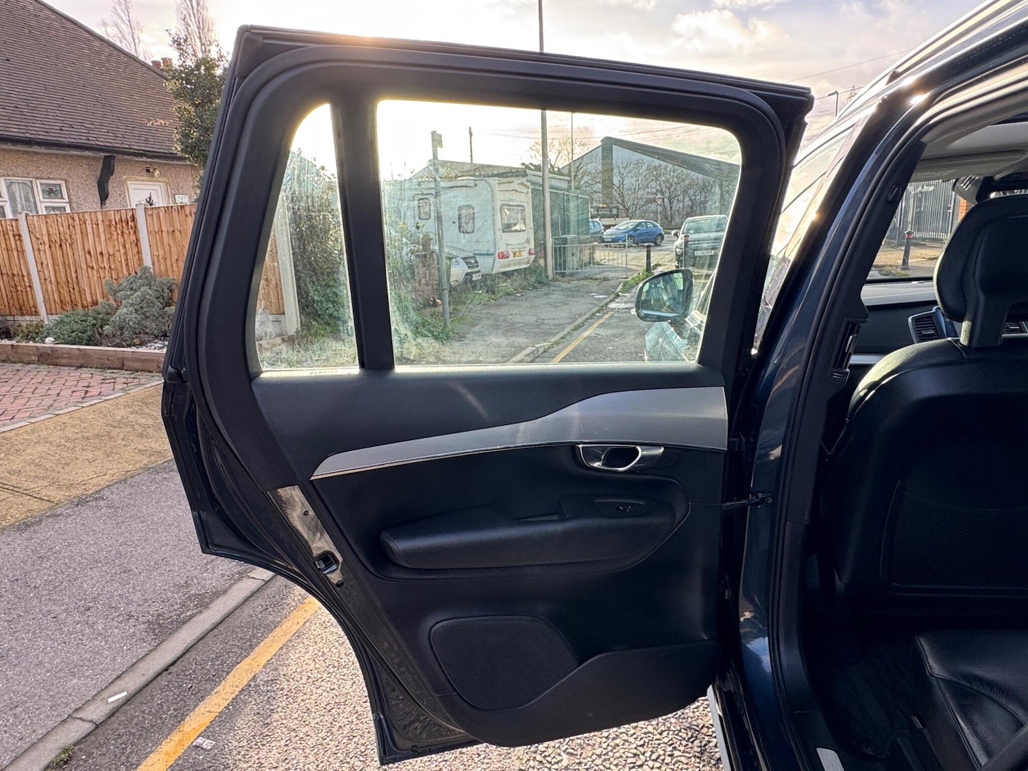 Used Volvo XC90 2017 for sale - 76849796: Photo 25