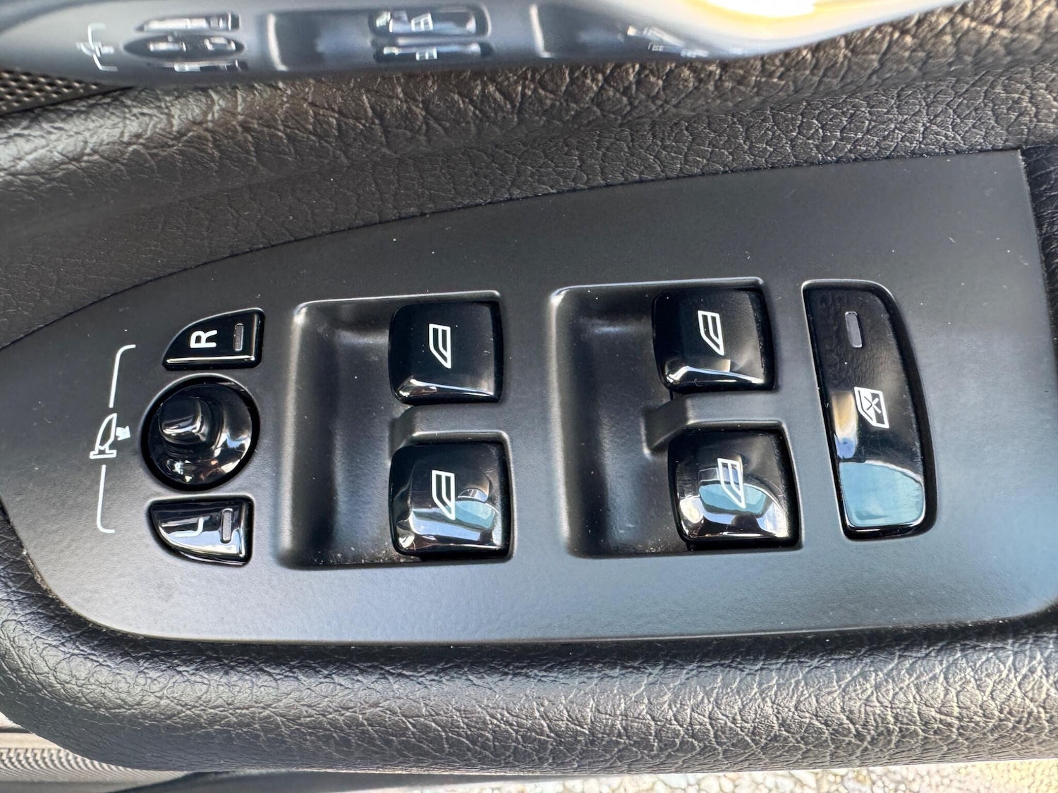 Used Volvo XC90 2017 for sale - 76849796: Photo 35