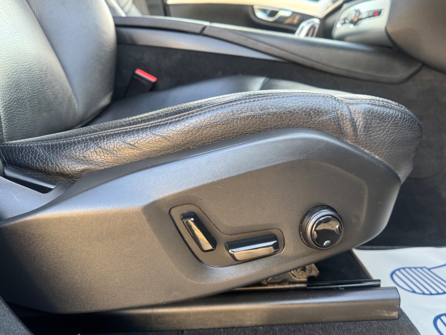 Used Volvo XC90 2017 for sale - 76849796: Photo 36