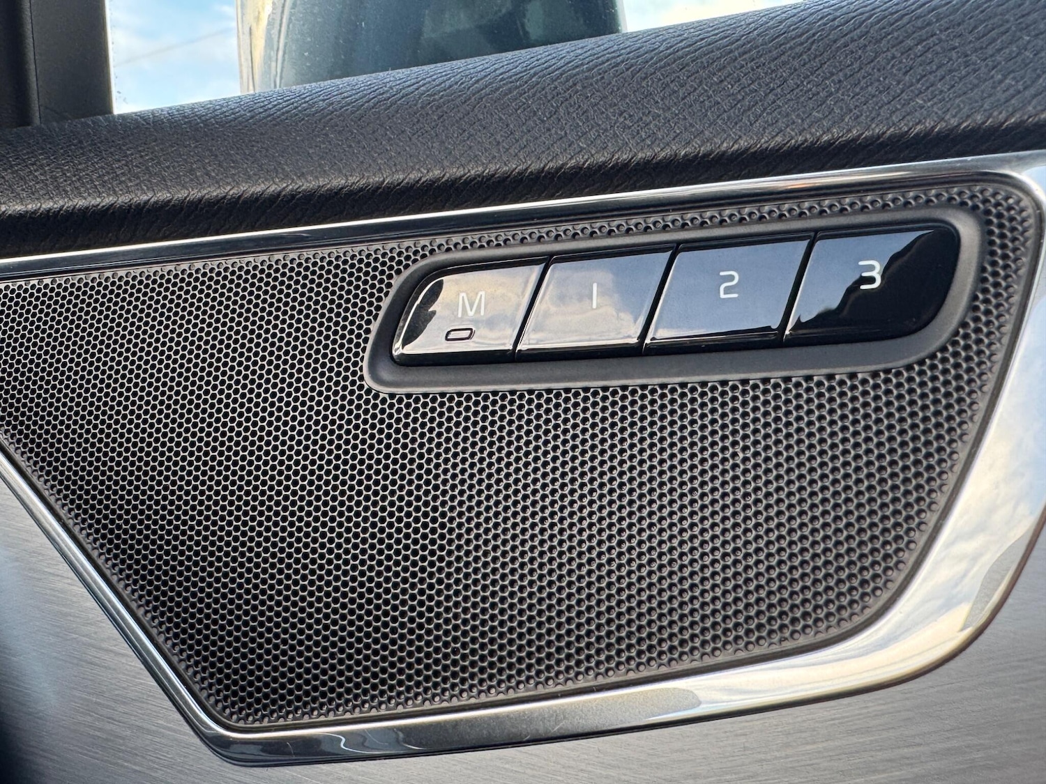 Used Volvo XC90 2017 for sale - 76849796: Photo 41