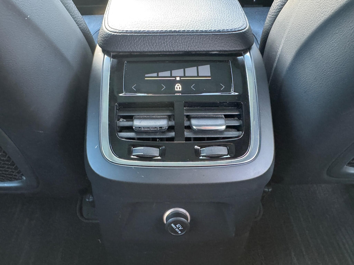 Used Volvo XC90 2017 for sale - 76849796: Photo 52