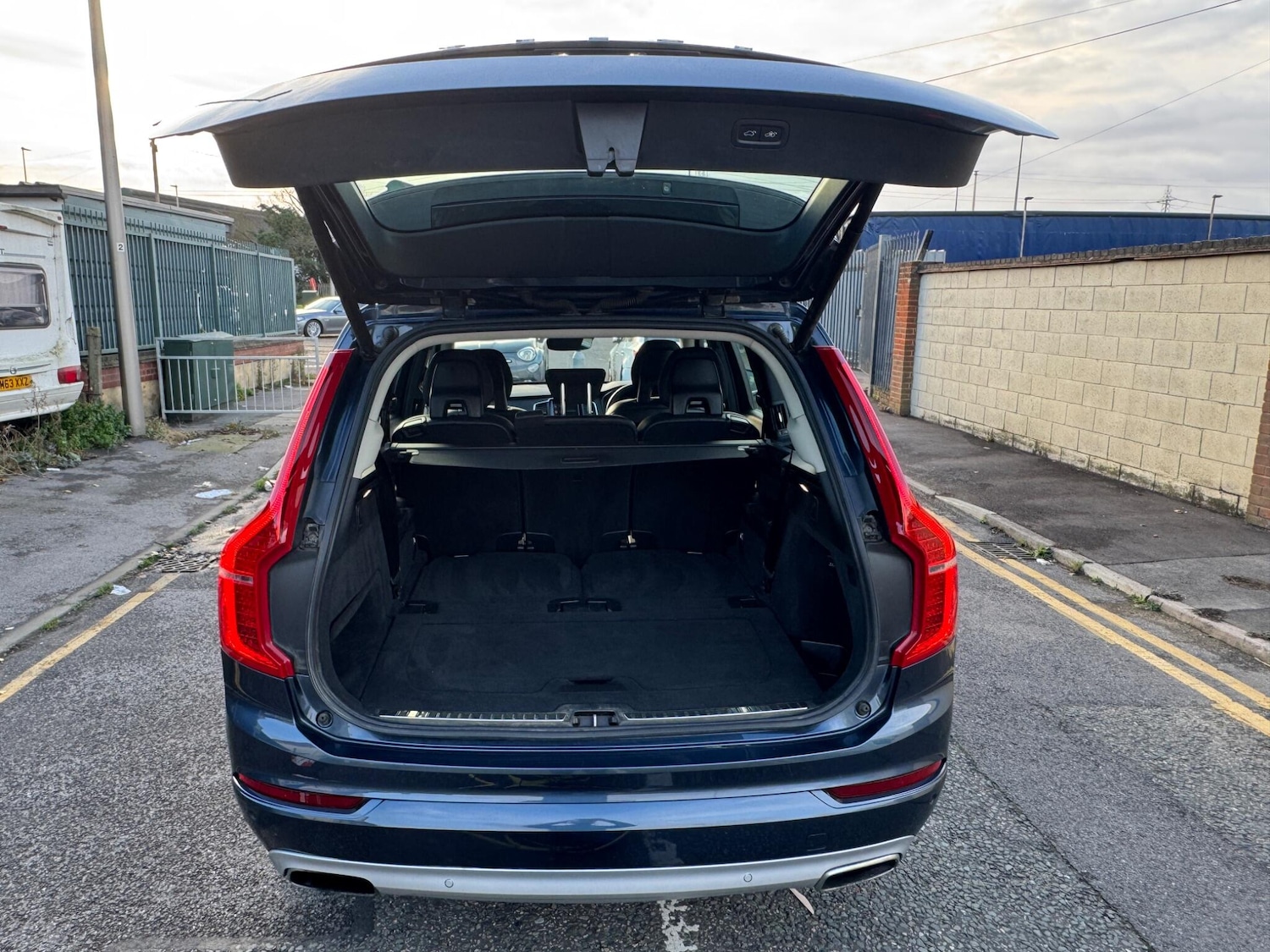 Used Volvo XC90 2017 for sale - 76849796: Photo 54