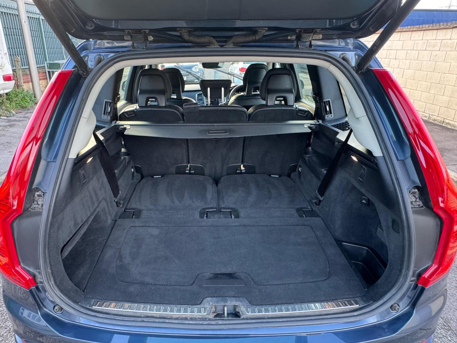 Used Volvo XC90 2017 for sale - 76849796: Photo 55