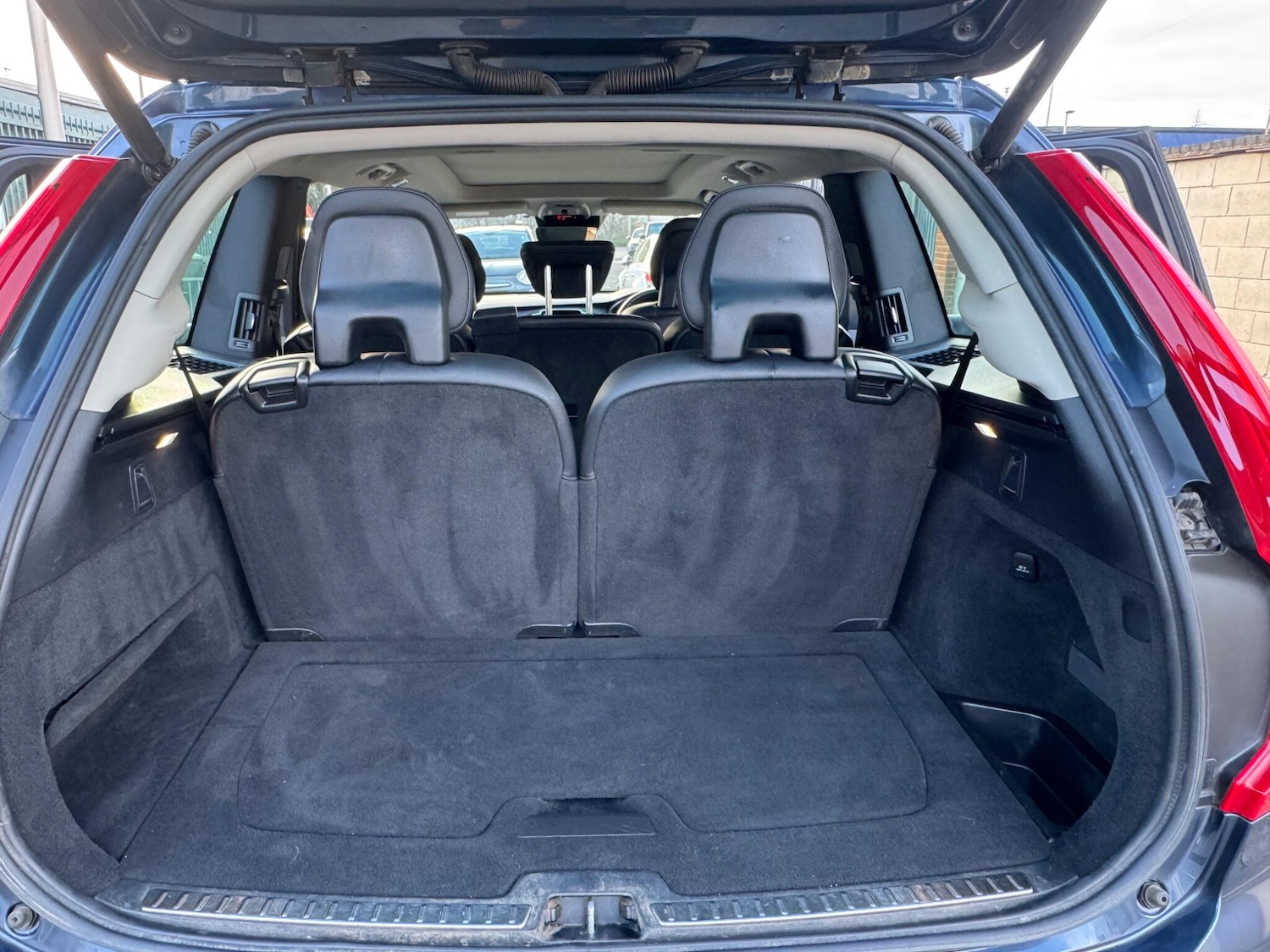 Used Volvo XC90 2017 for sale - 76849796: Photo 56