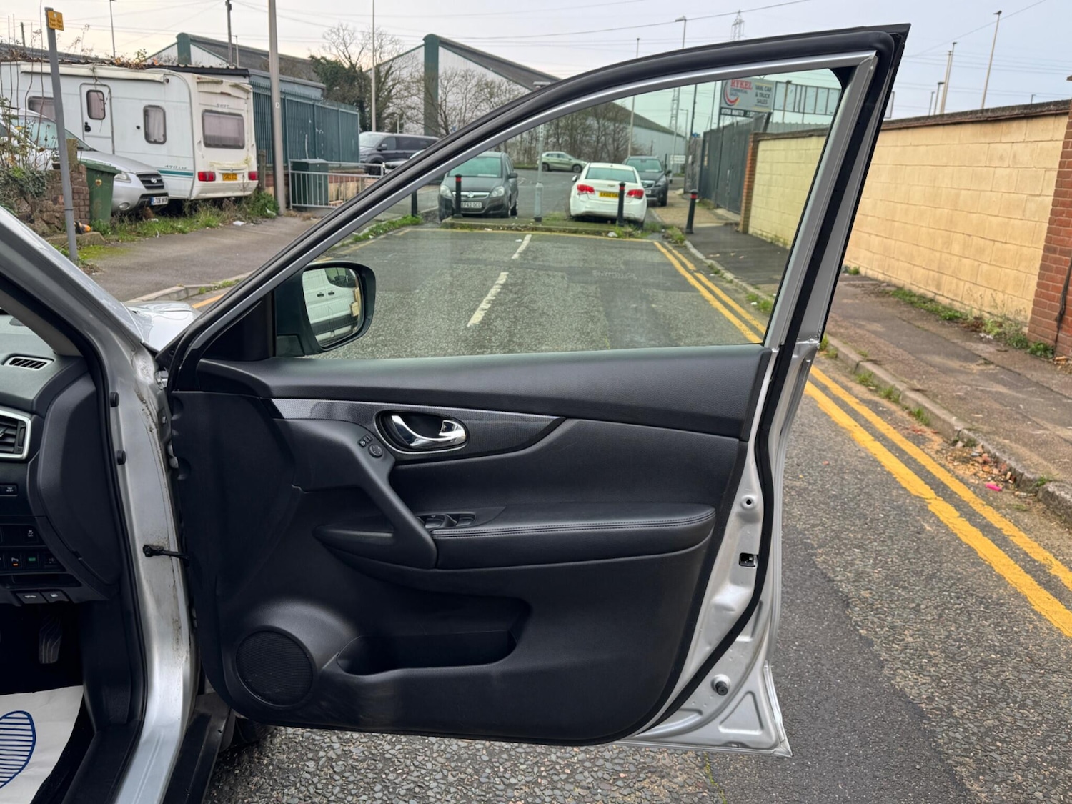 Used Nissan X-Trail 2017 for sale - 76965622: Photo 15