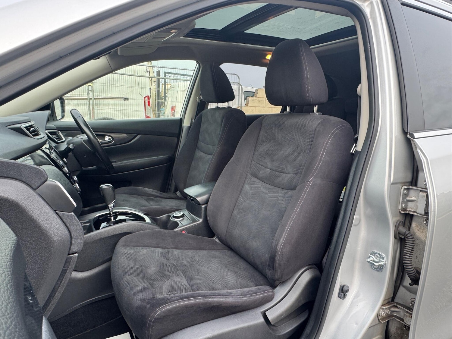 Used Nissan X-Trail 2017 for sale - 76965622: Photo 22