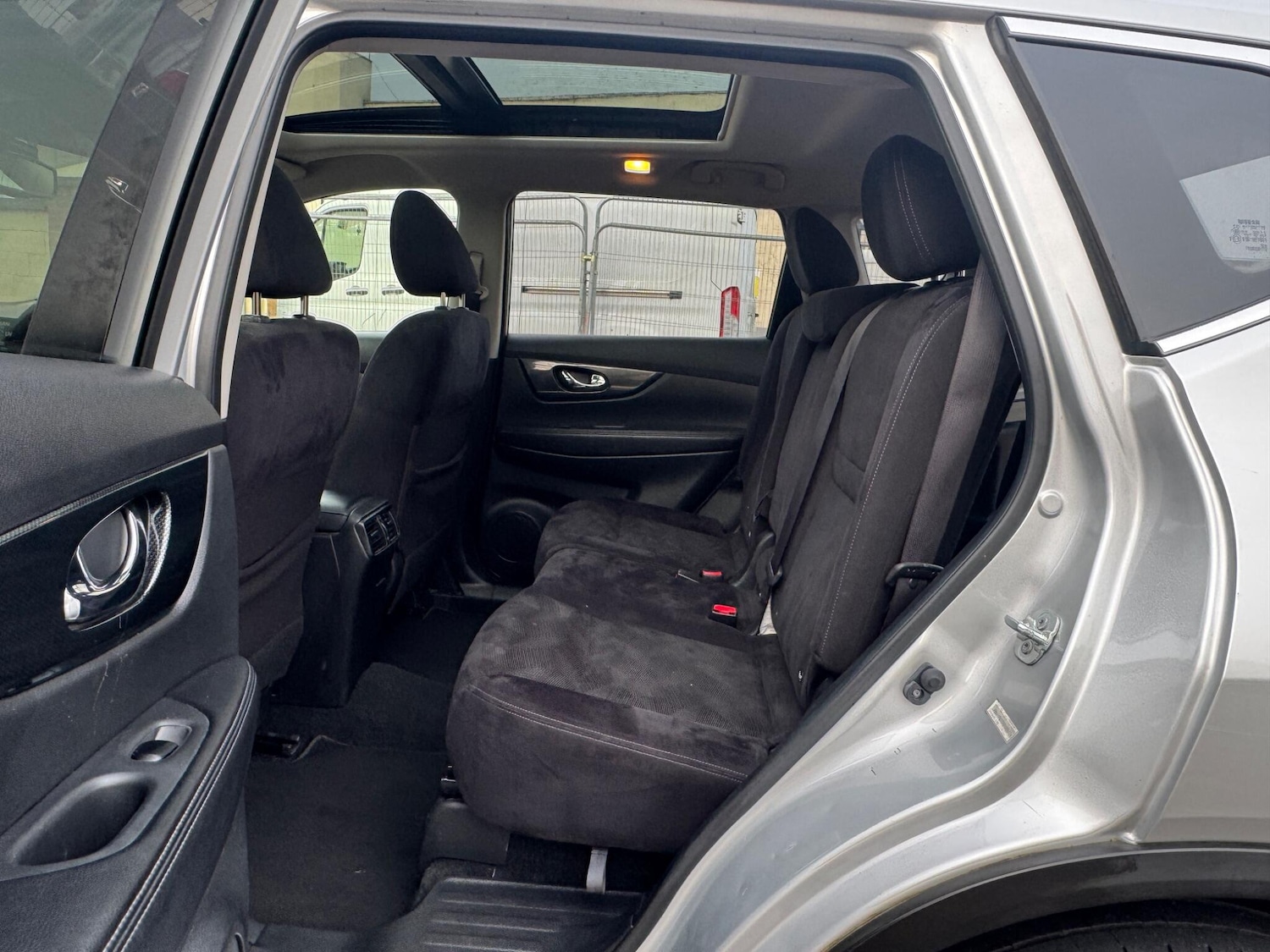 Used Nissan X-Trail 2017 for sale - 76965622: Photo 23