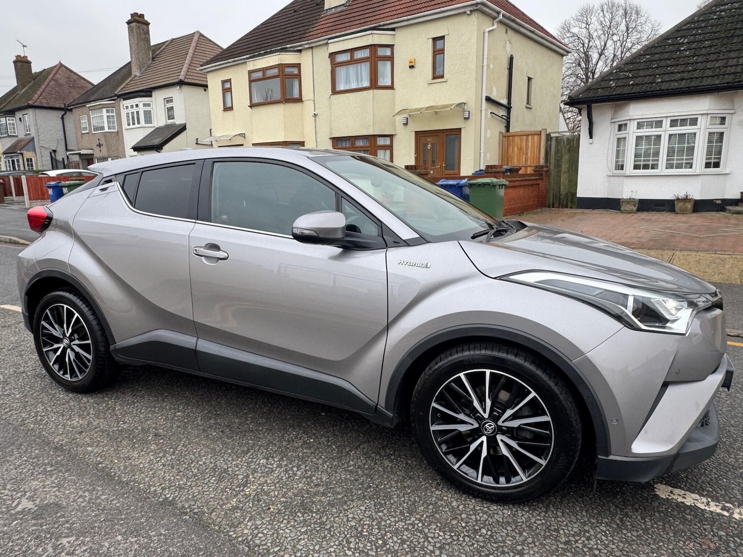 Used Toyota C-HR 2017 for sale - 77254963: Photo 15