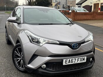 Used Toyota C-HR 2017 for sale - 77254963: Photo