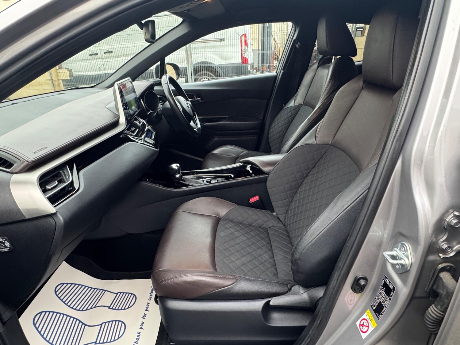 Used Toyota C-HR 2017 for sale - 77254963: Photo 22