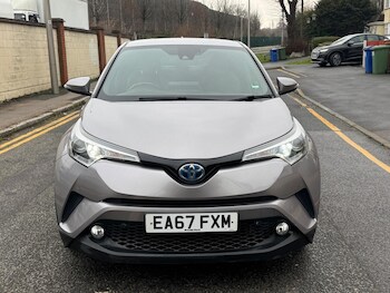 Used Toyota C-HR 2017 for sale - 77254963: Photo