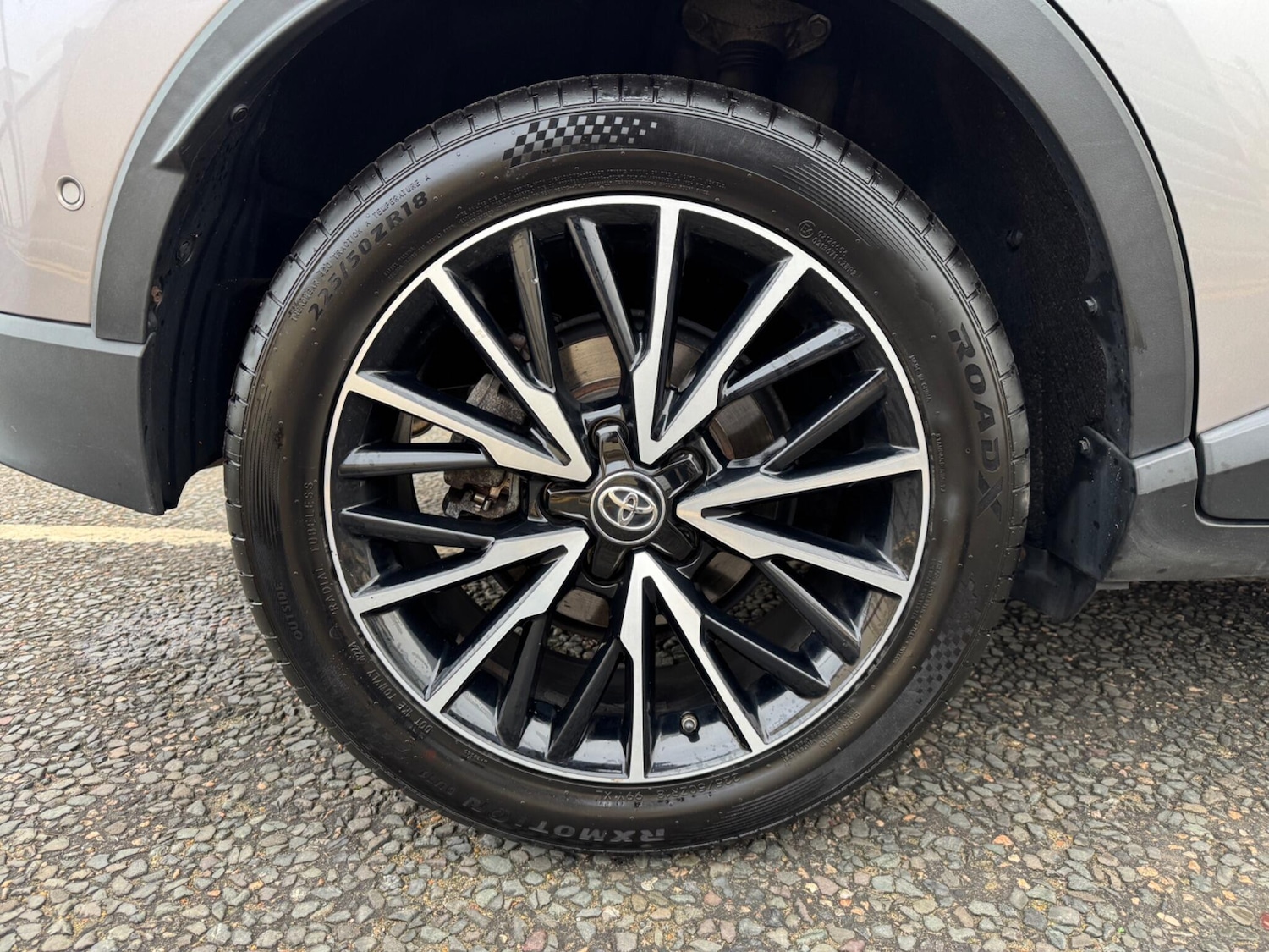 Used Toyota C-HR 2017 for sale - 77254963: Photo 55