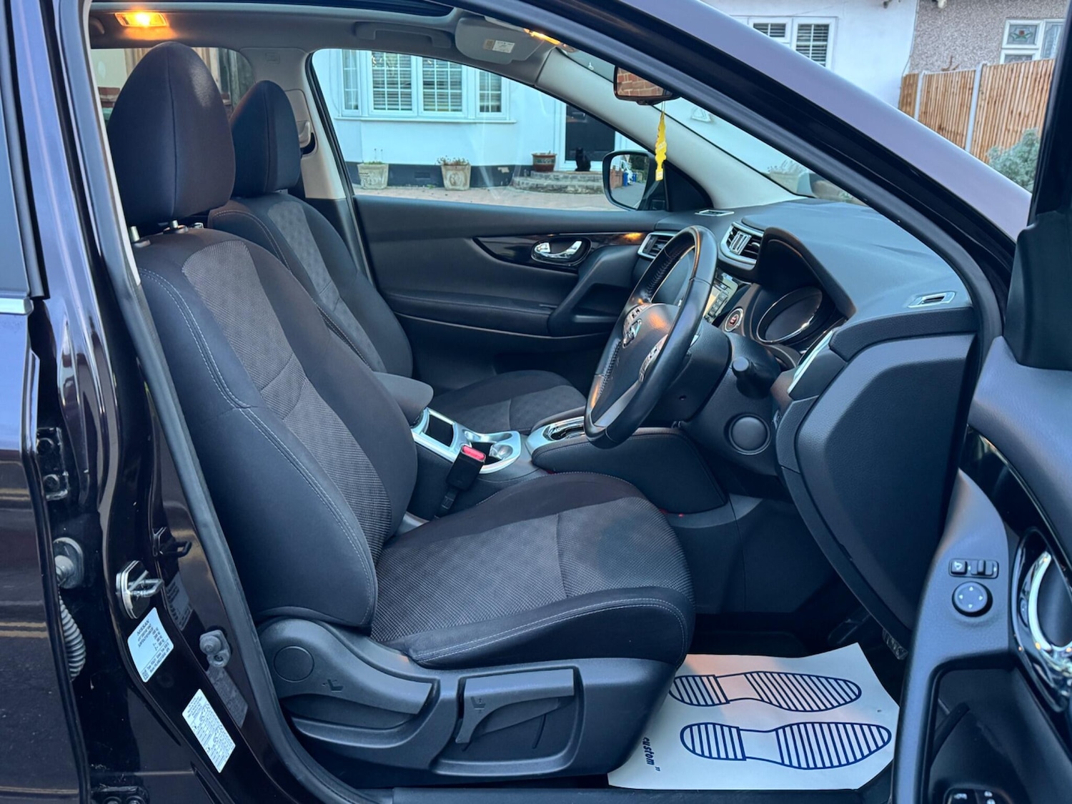 Used Nissan Qashqai 2015 for sale - 76424633: Photo 15