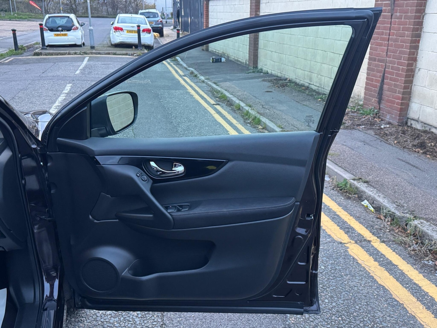 Used Nissan Qashqai 2015 for sale - 76424633: Photo 16