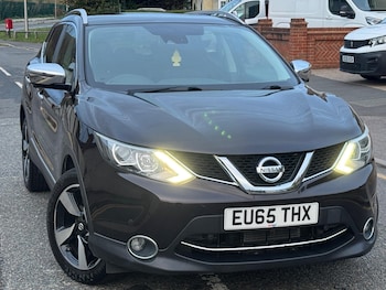 Nissan - Qashqai