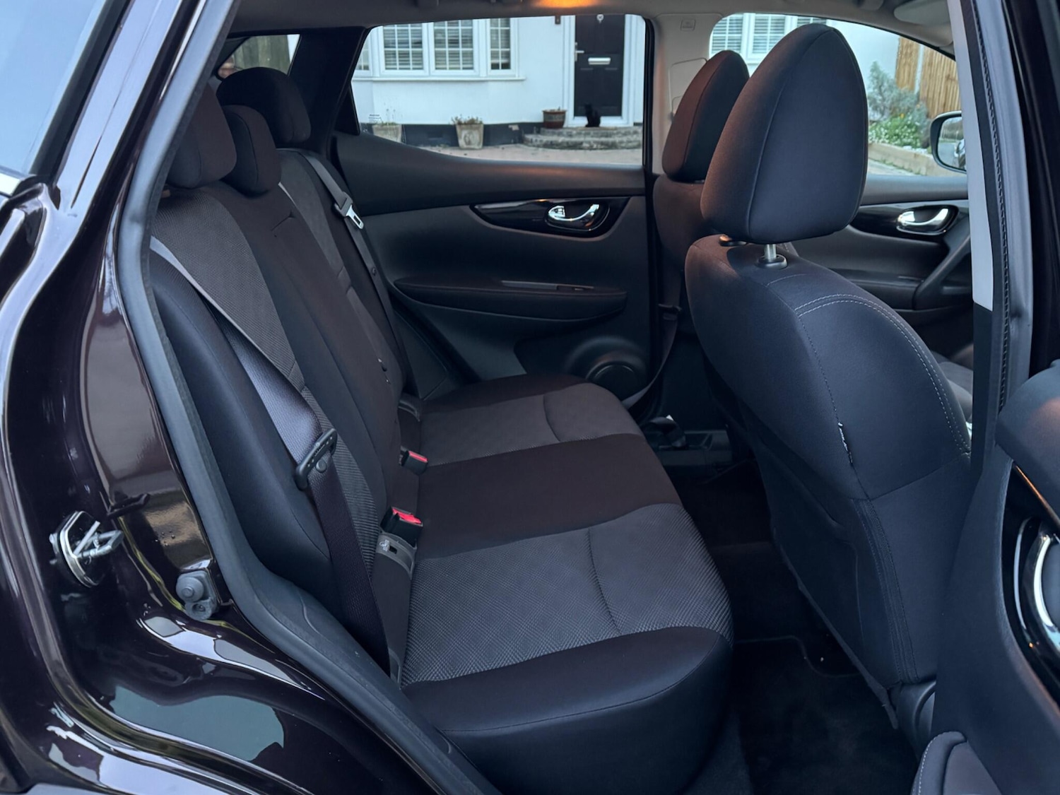 Used Nissan Qashqai 2015 for sale - 76424633: Photo 30