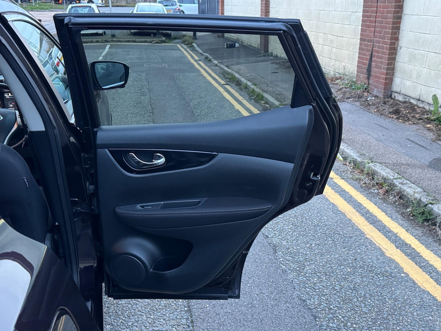 Used Nissan Qashqai 2015 for sale - 76424633: Photo 32