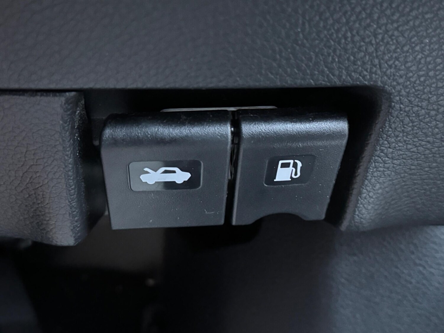 Used Nissan Qashqai 2015 for sale - 76424633: Photo 40