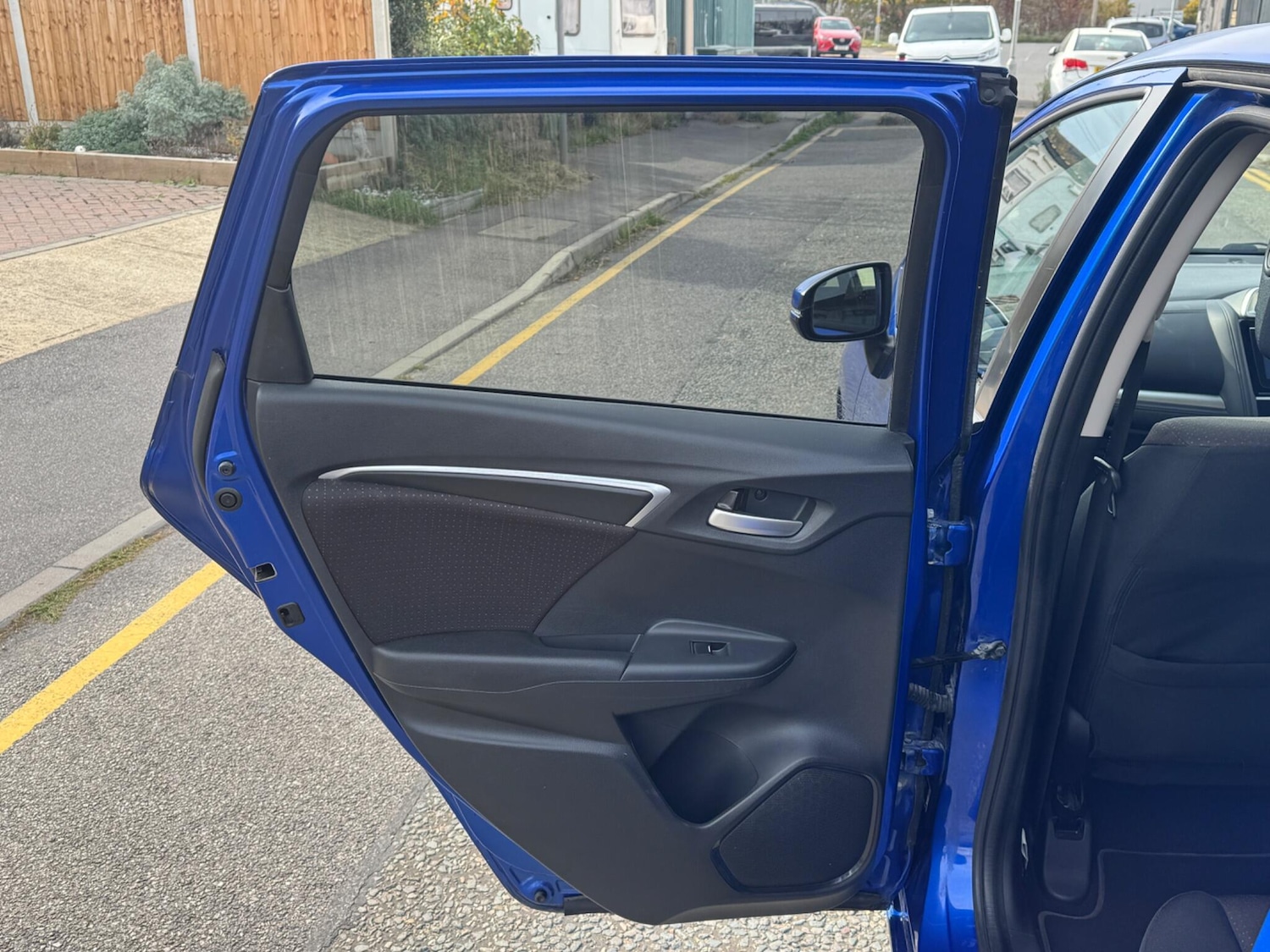 Used Honda Jazz 2017 for sale - 76995229: Photo 26