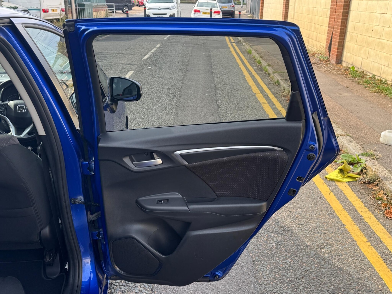 Used Honda Jazz 2017 for sale - 76995229: Photo 31