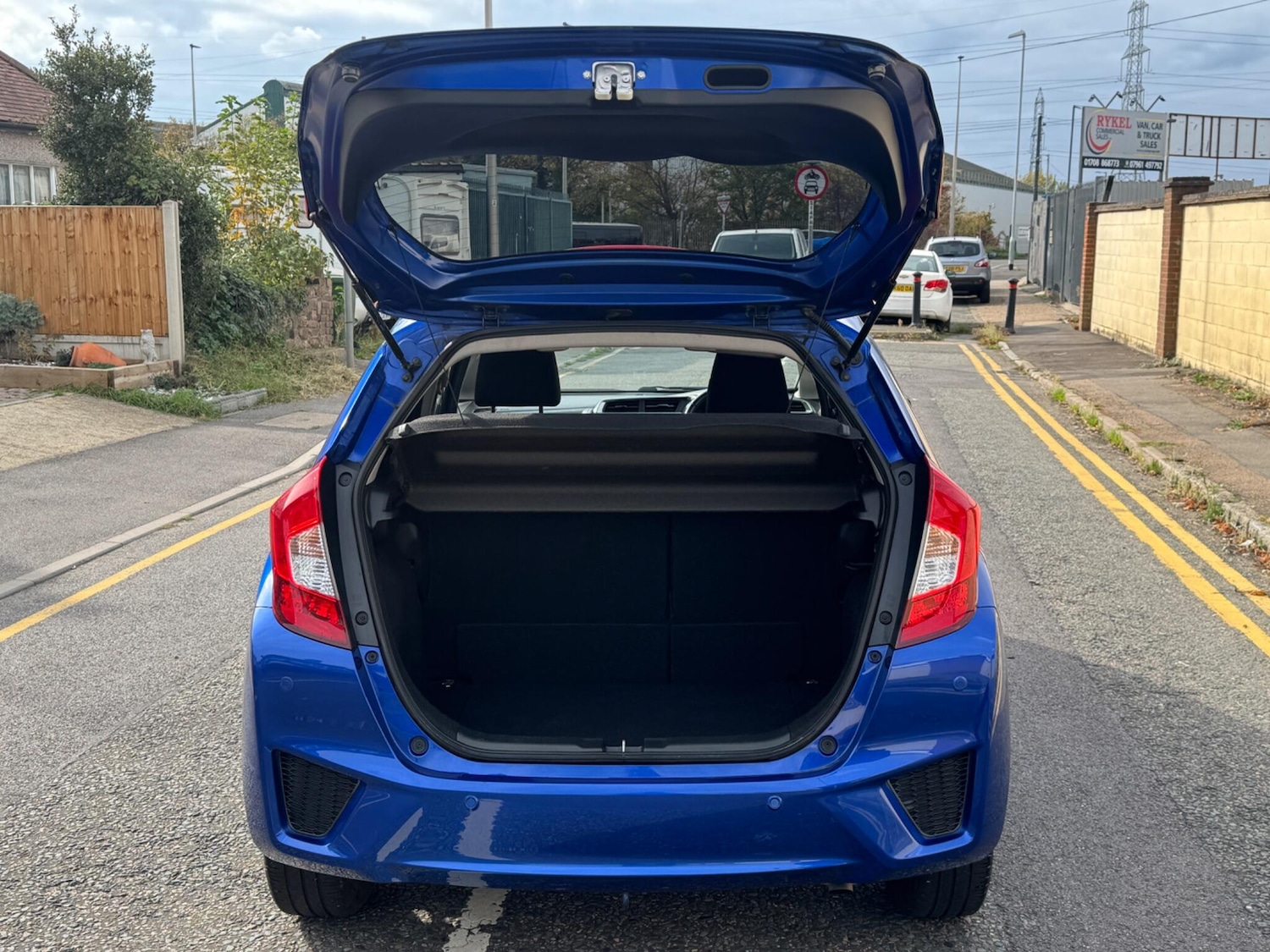 Used Honda Jazz 2017 for sale - 76995229: Photo 43