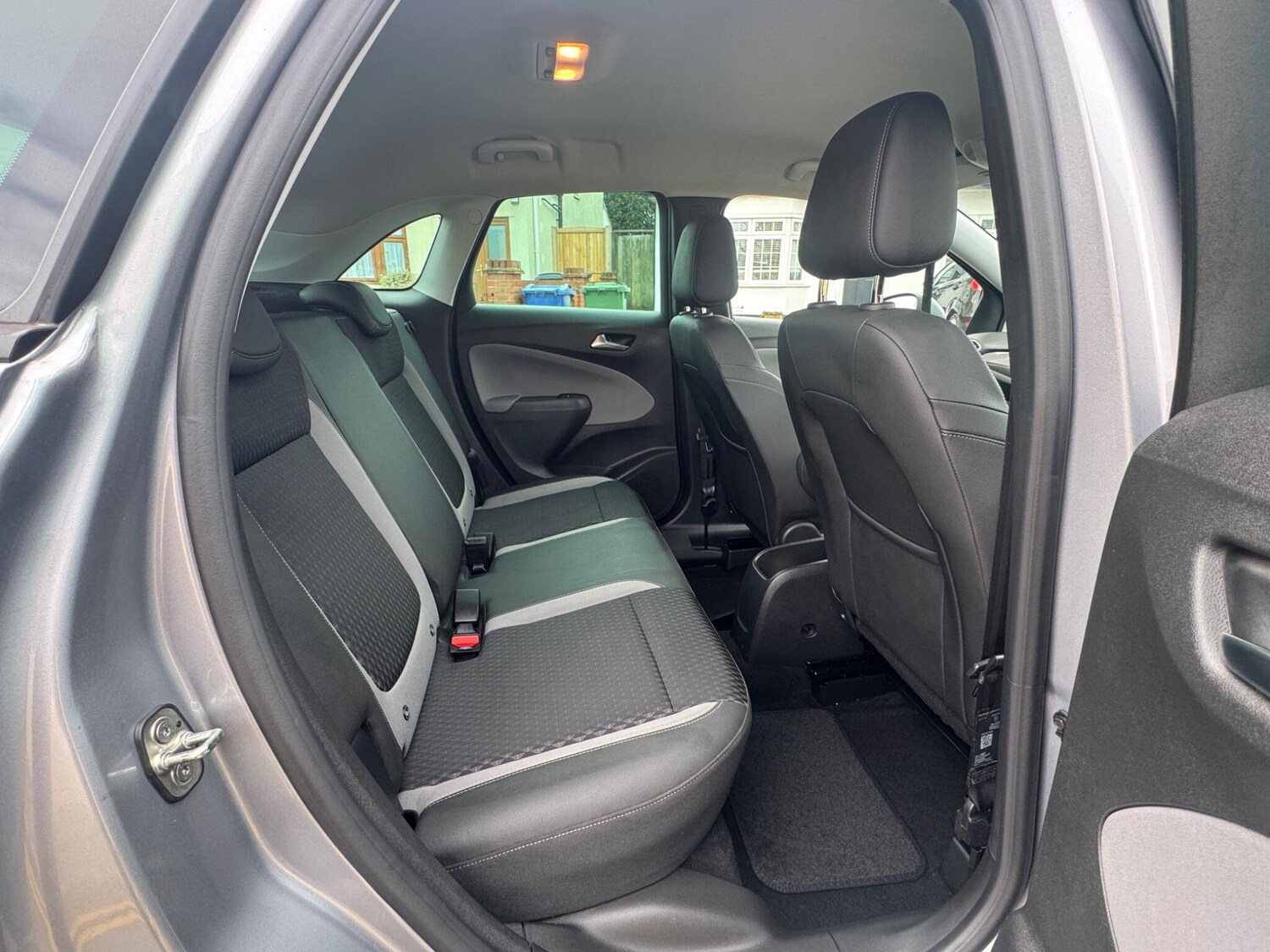 Used Vauxhall Crossland X 2020 for sale - 76988674: Photo 30