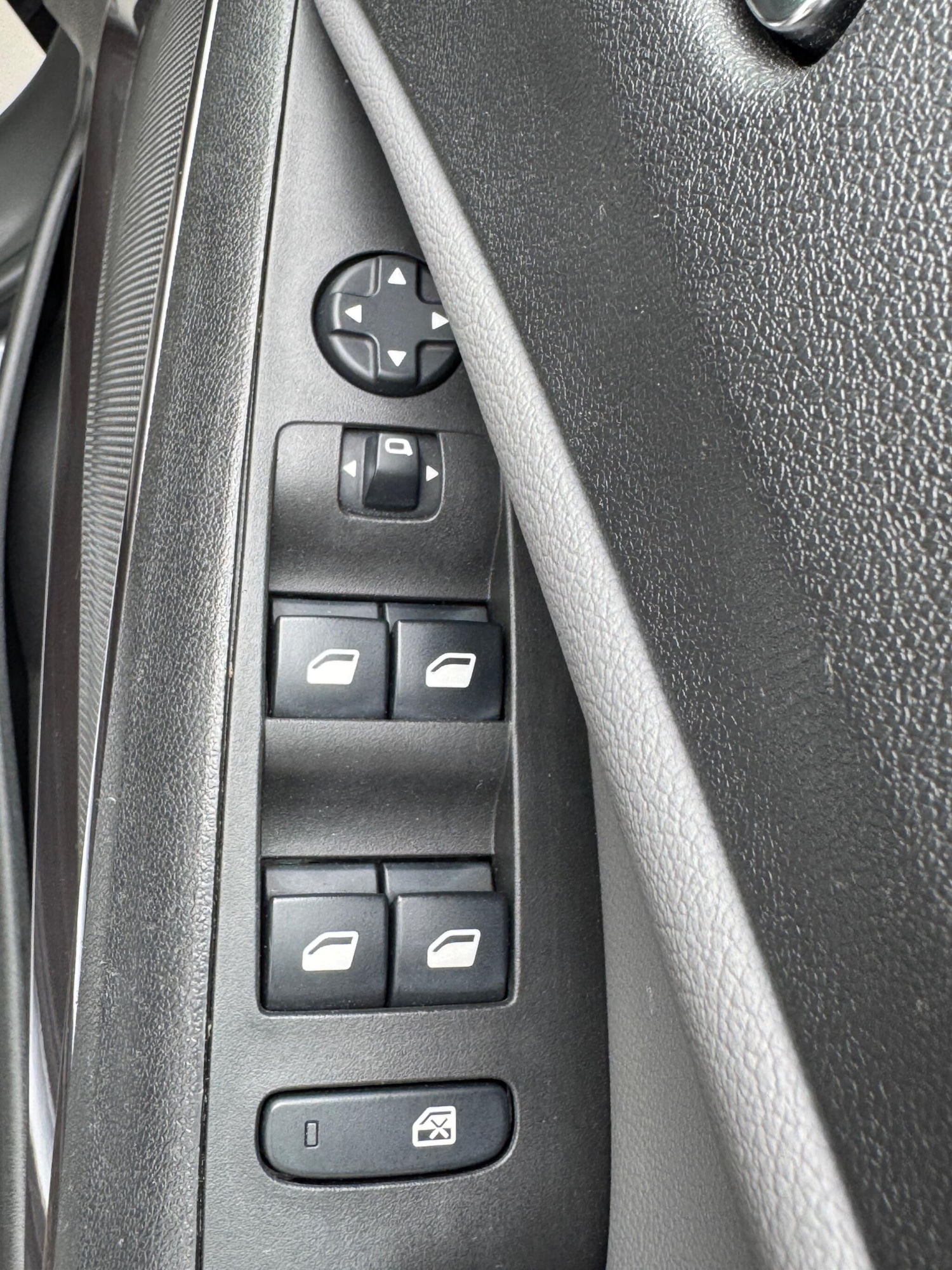 Used Vauxhall Crossland X 2020 for sale - 76988674: Photo 37