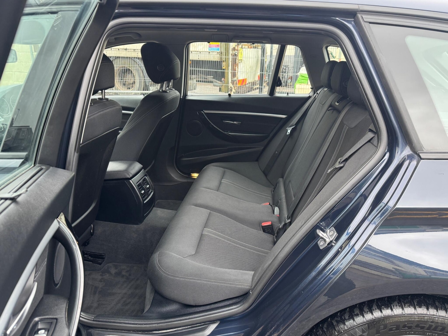 Used BMW 3 Series 2015 for sale - 77611669: Photo 26