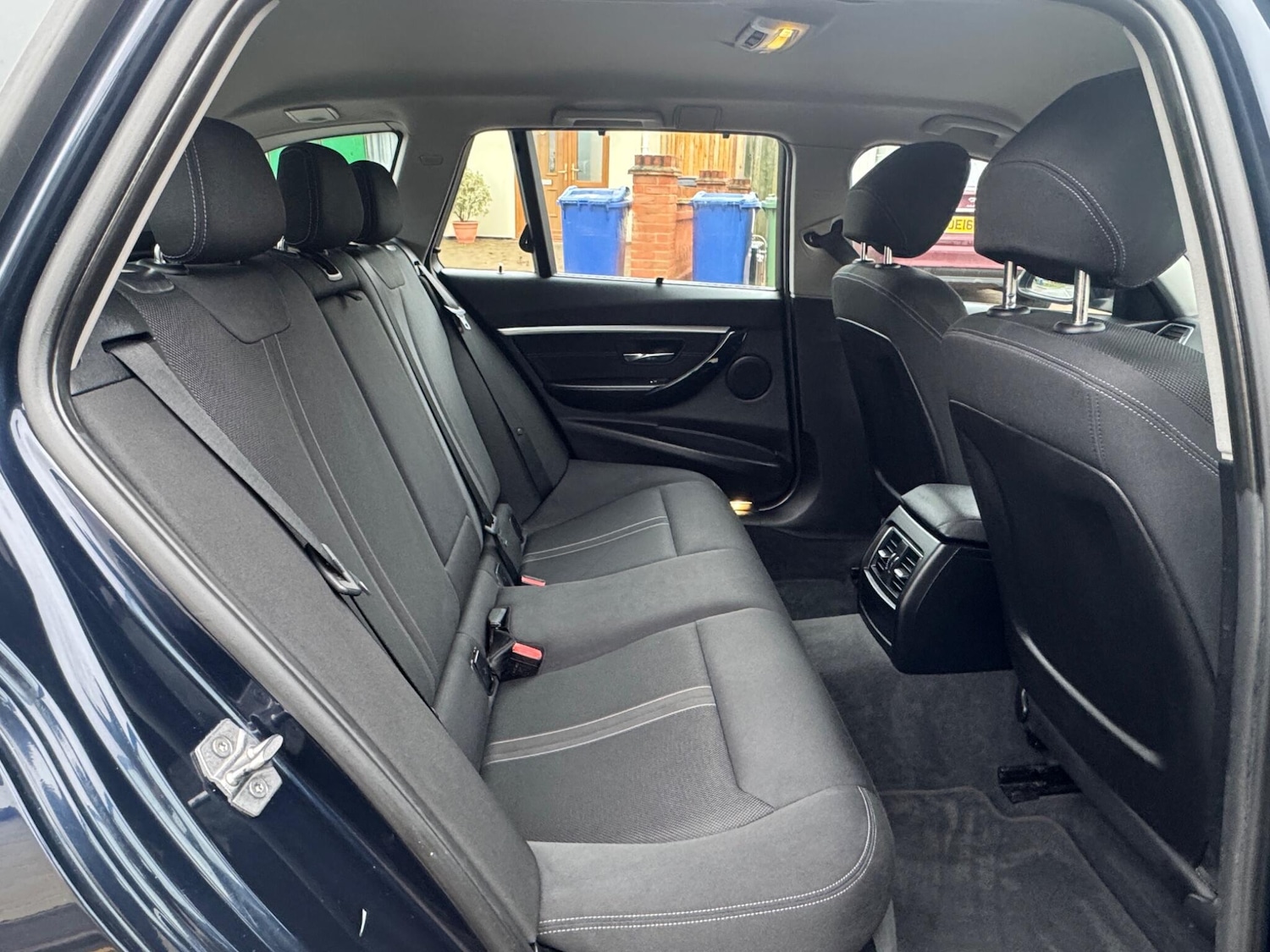 Used BMW 3 Series 2015 for sale - 77611669: Photo 33