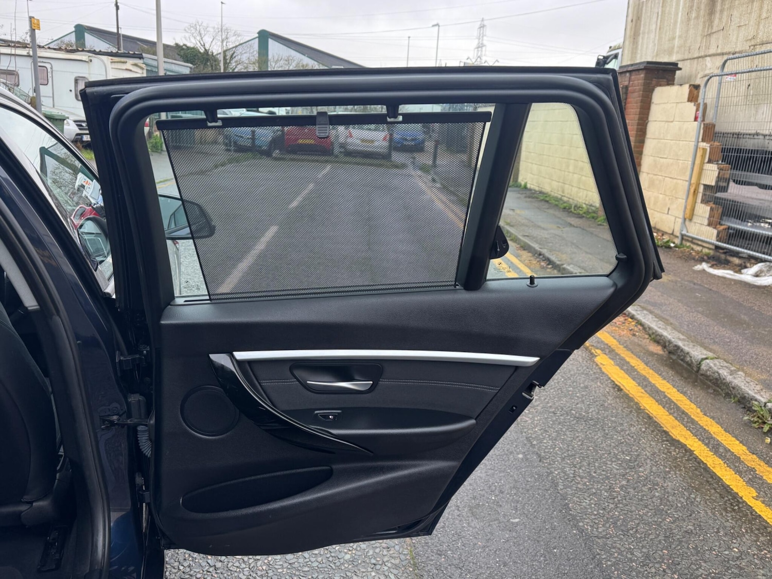 Used BMW 3 Series 2015 for sale - 77611669: Photo 35