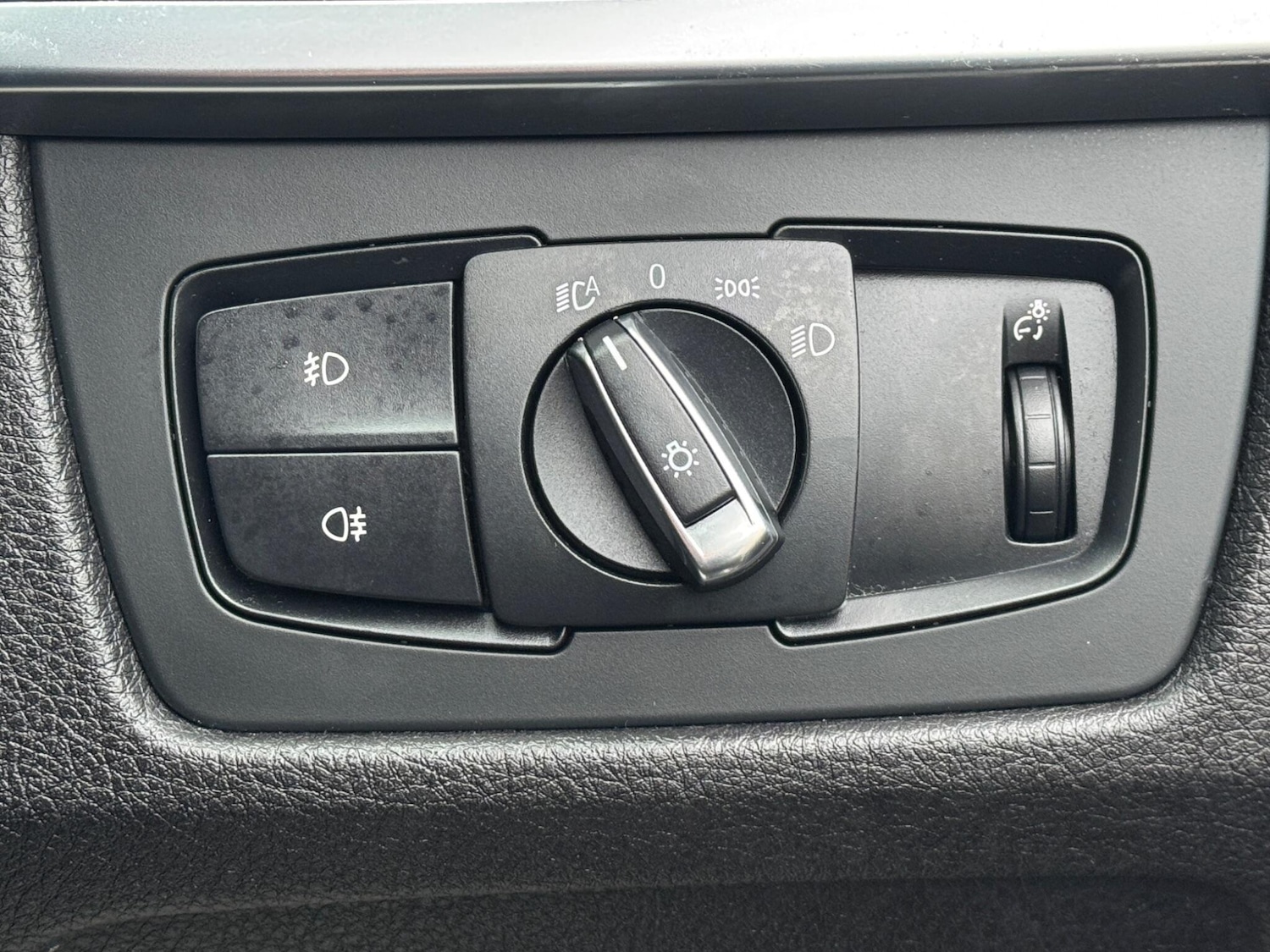 Used BMW 3 Series 2015 for sale - 77611669: Photo 41