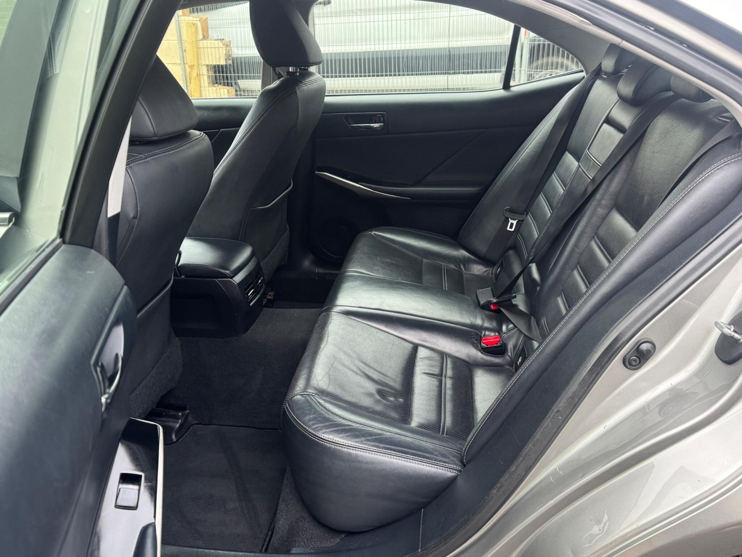 Used Lexus IS 2015 for sale - 76667263: Photo 24