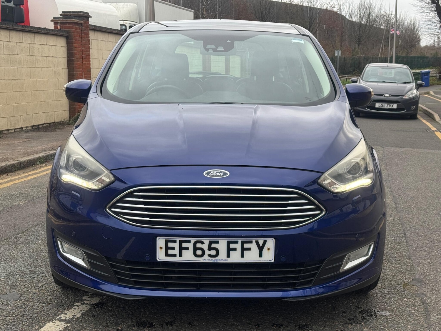 Used Ford Grand C-Max 2015 for sale - 76953343: Photo 3