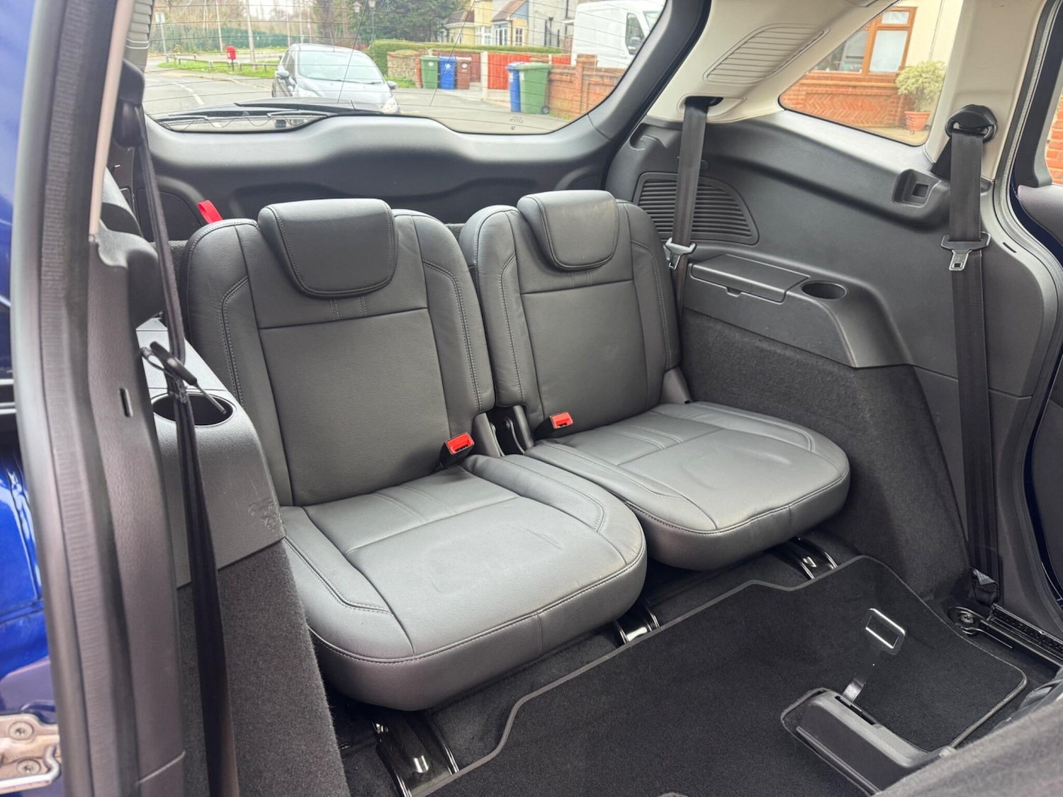 Used Ford Grand C-Max 2015 for sale - 76953343: Photo 33