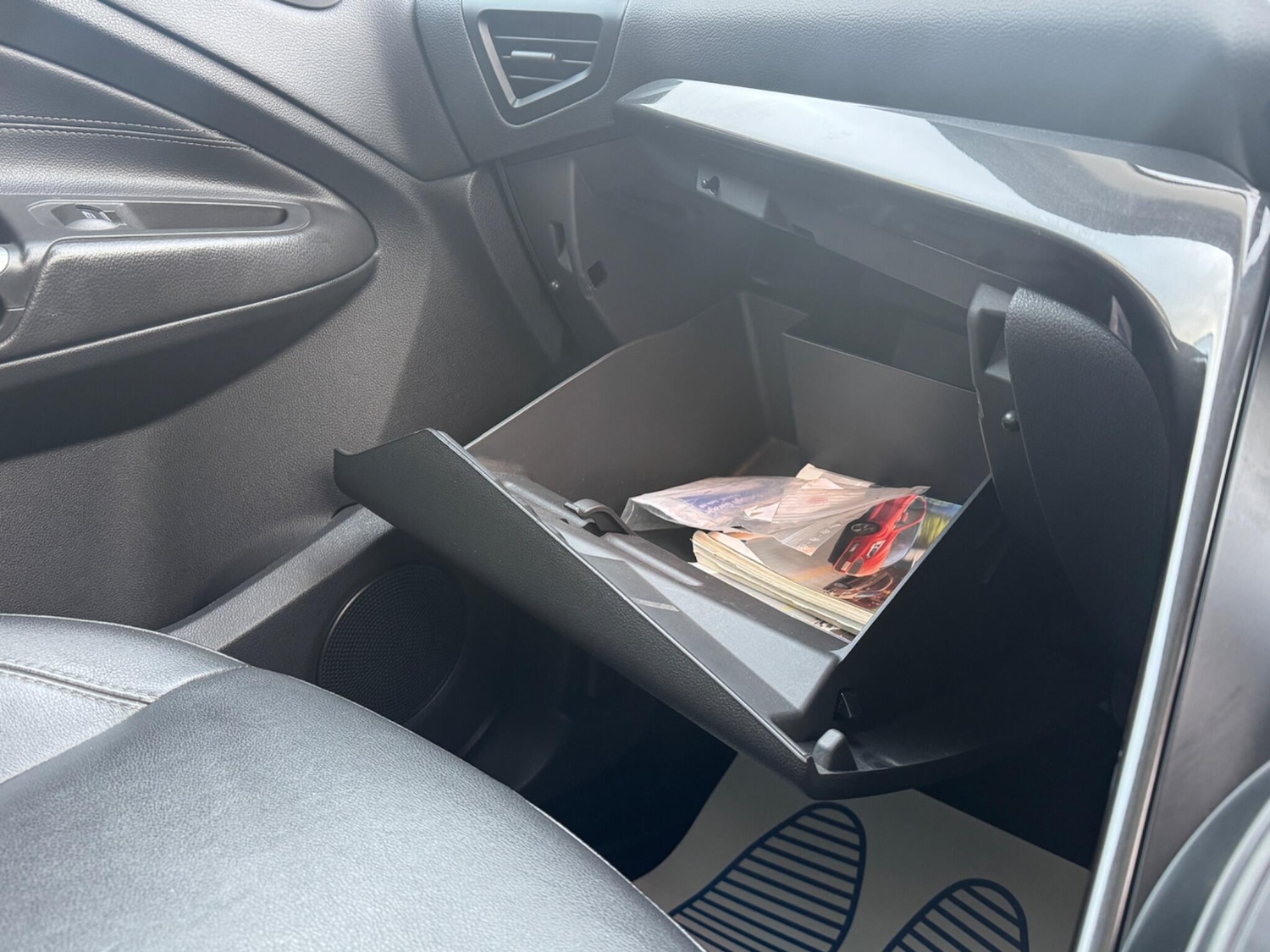 Used Ford Grand C-Max 2015 for sale - 76953343: Photo 50