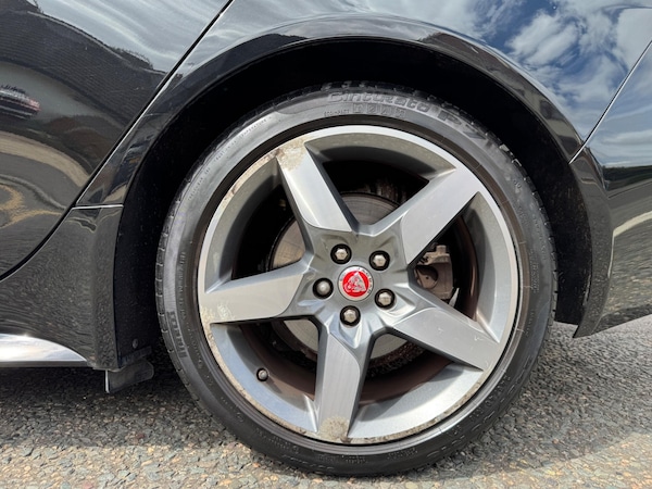 Used Jaguar XE 2017 for sale - 75589708: Photo 54
