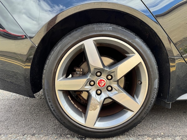 Used Jaguar XE 2017 for sale - 75589708: Photo 55