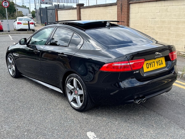 Used Jaguar XE 2017 for sale - 75589708: Photo 5