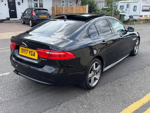 Used Jaguar XE 2017 for sale - 75589708: Photo 8