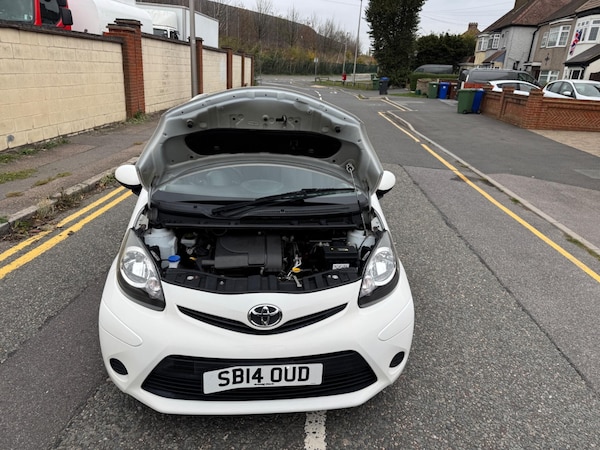 Used Toyota AYGO 2014 for sale - 76239348: Photo 43