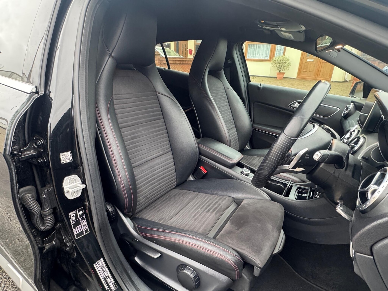 Used Mercedes-Benz GLA 2015 for sale - 77344390: Photo 19