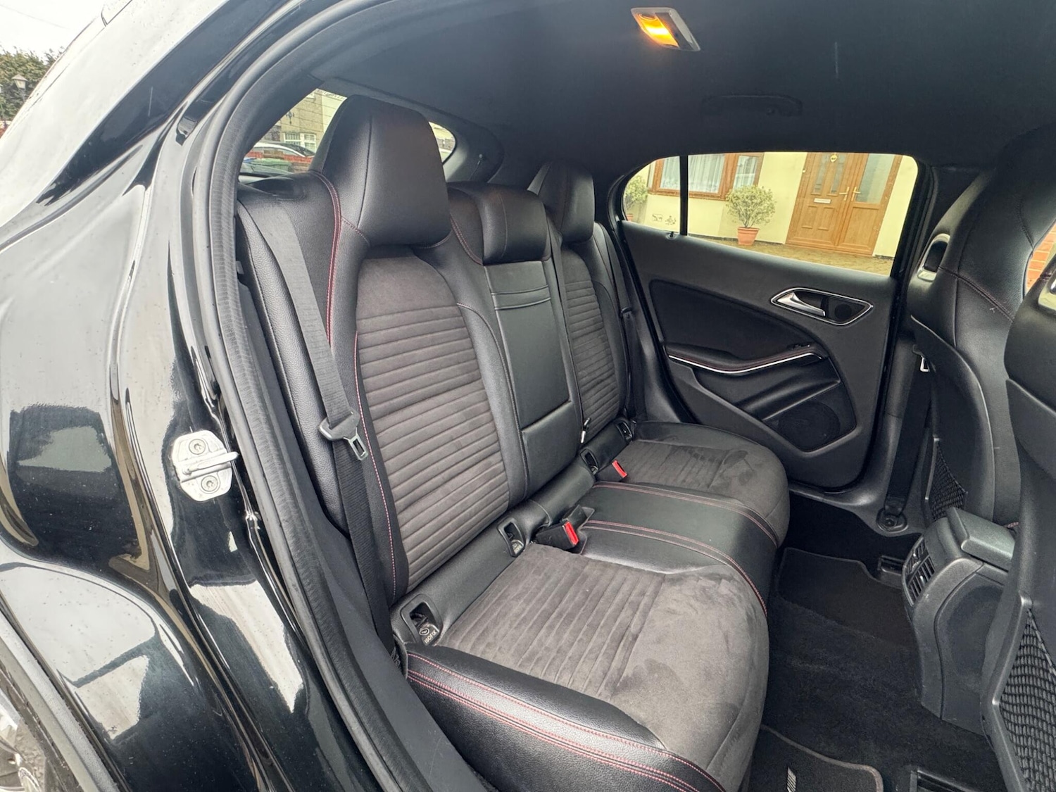 Used Mercedes-Benz GLA 2015 for sale - 77344390: Photo 33