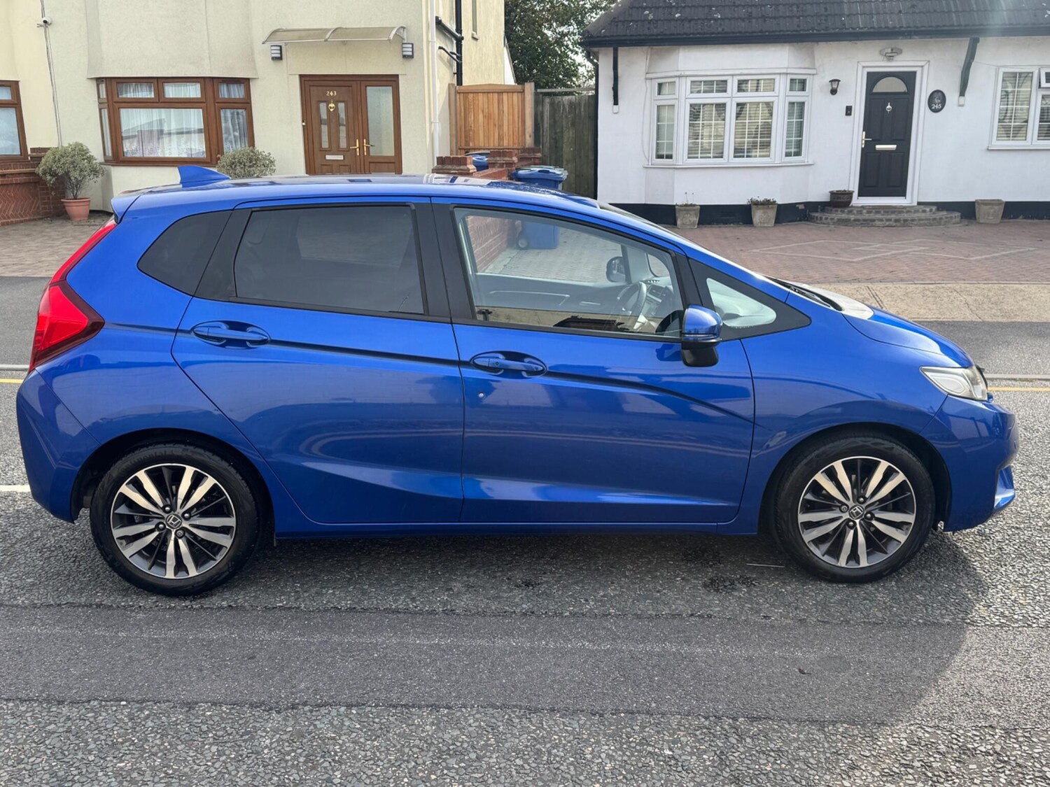 Used Honda Jazz 2017 for sale - 76315246: Photo 12
