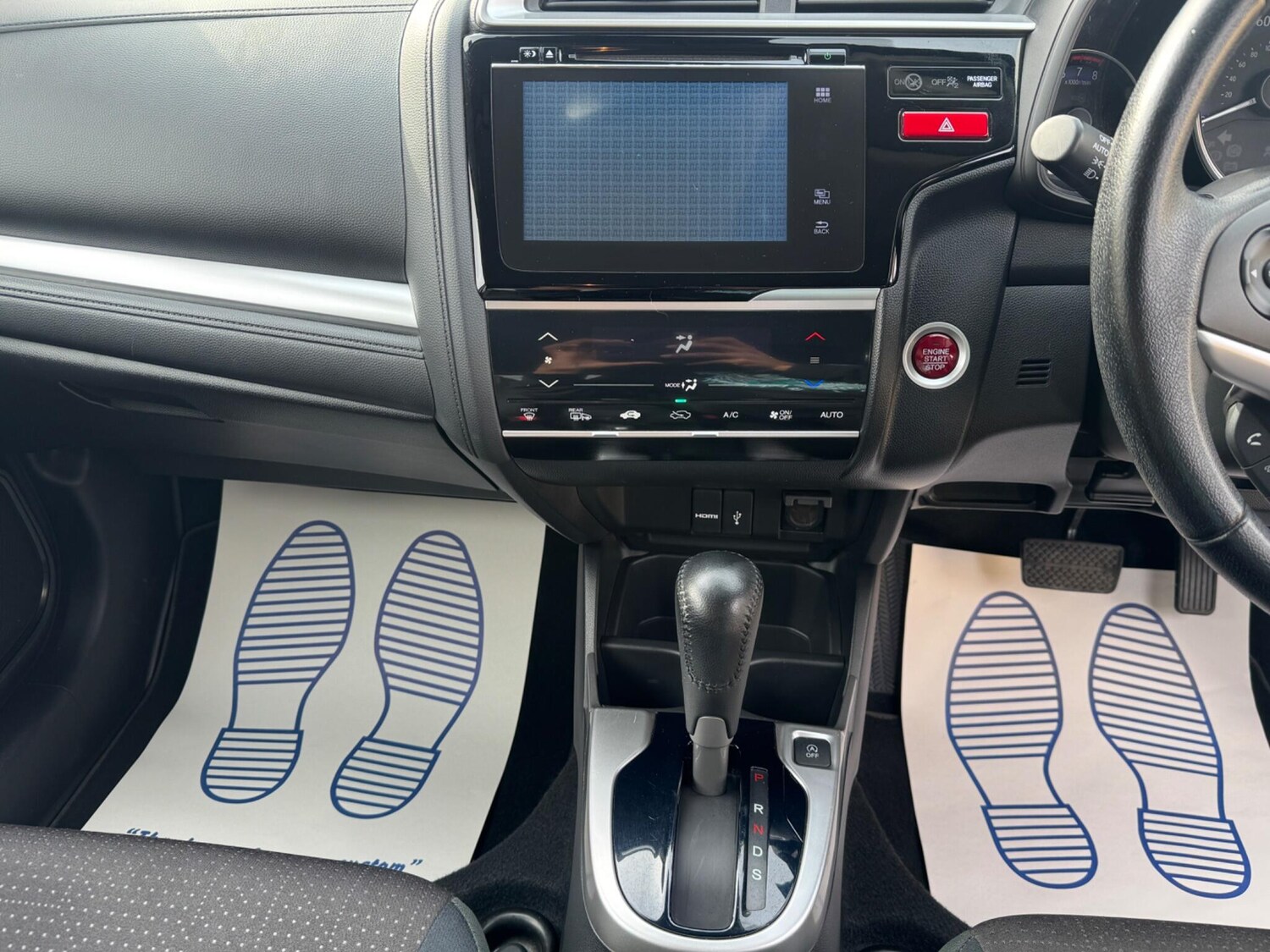 Used Honda Jazz 2017 for sale - 76315246: Photo 40