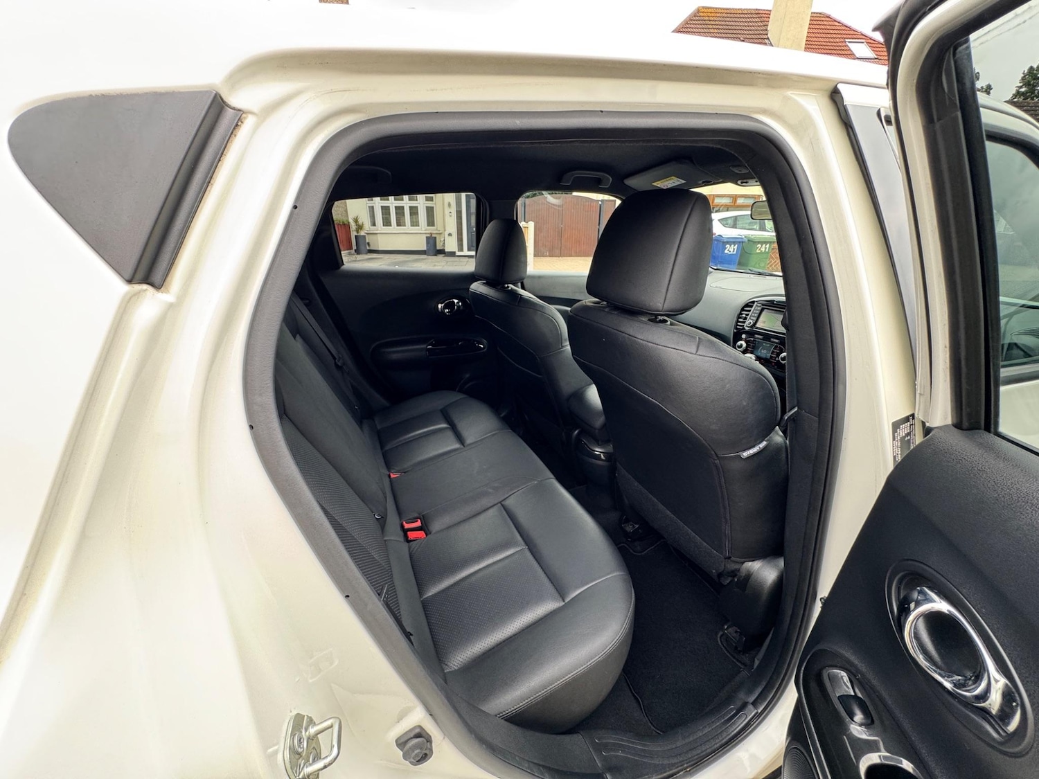 Used Nissan Juke 2017 for sale - 76988824: Photo 32