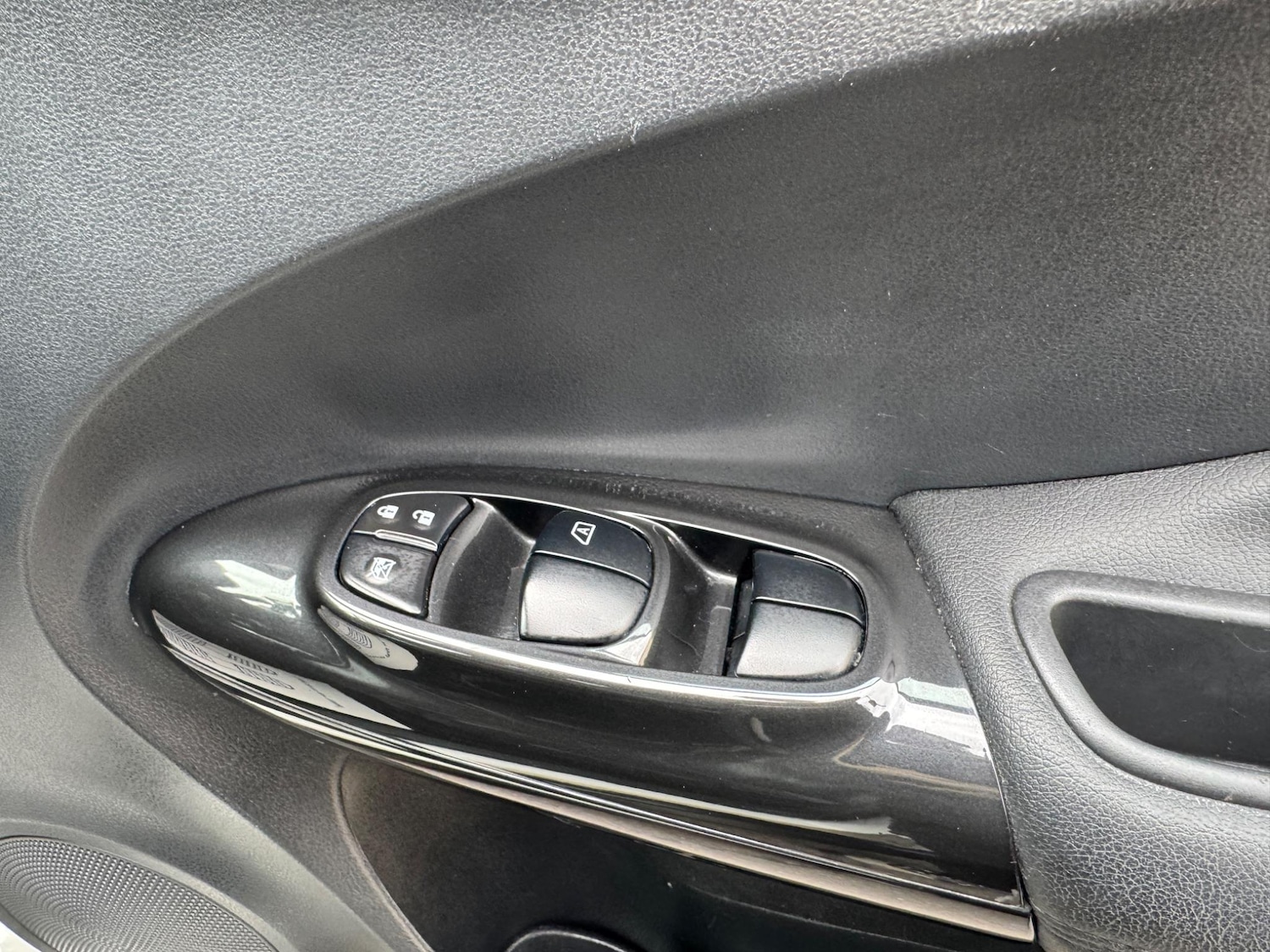 Used Nissan Juke 2017 for sale - 76988824: Photo 40