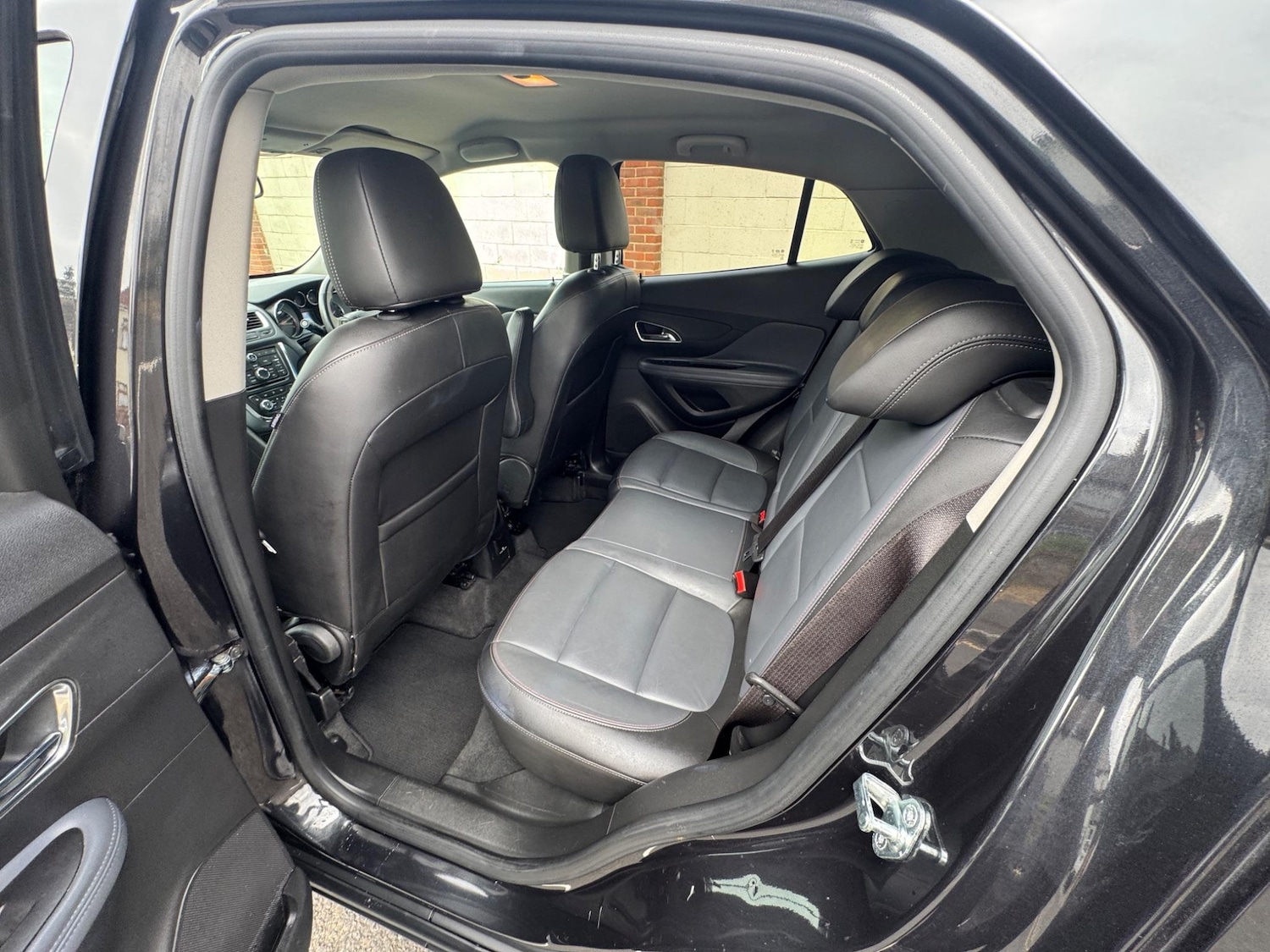 Vehicle 27