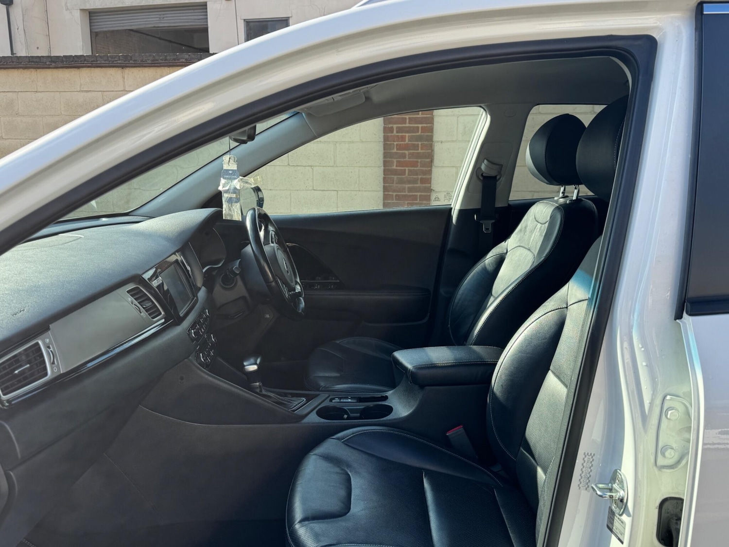 Used Kia Niro 2017 for sale - 76989274: Photo 20