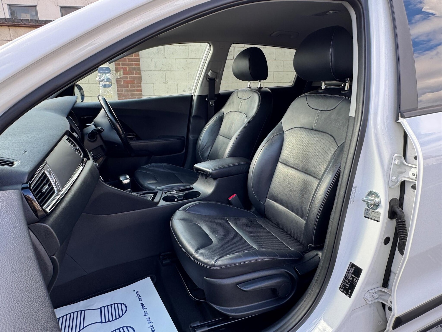 Used Kia Niro 2017 for sale - 76989274: Photo 23